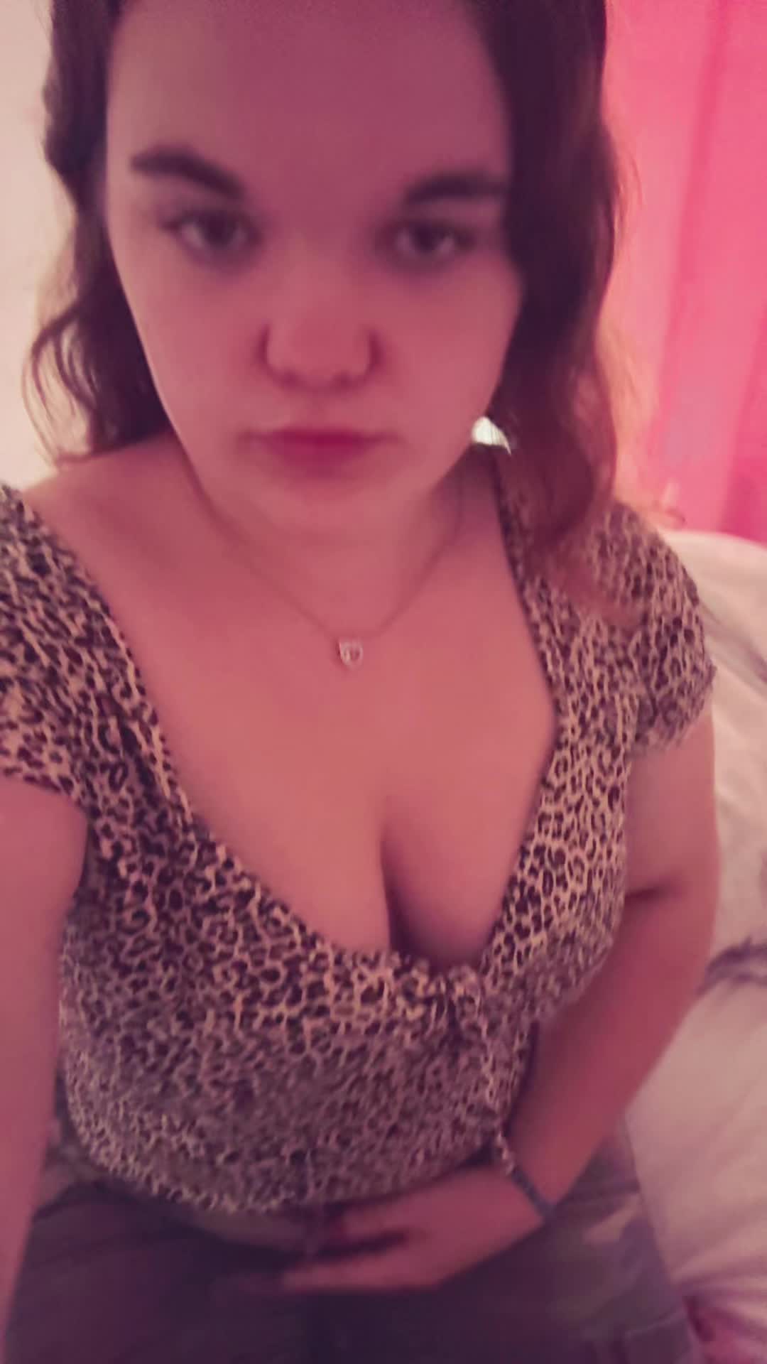 @Honey_bedazzled