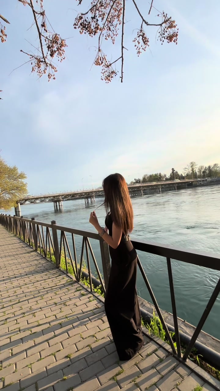 @16hcyvva