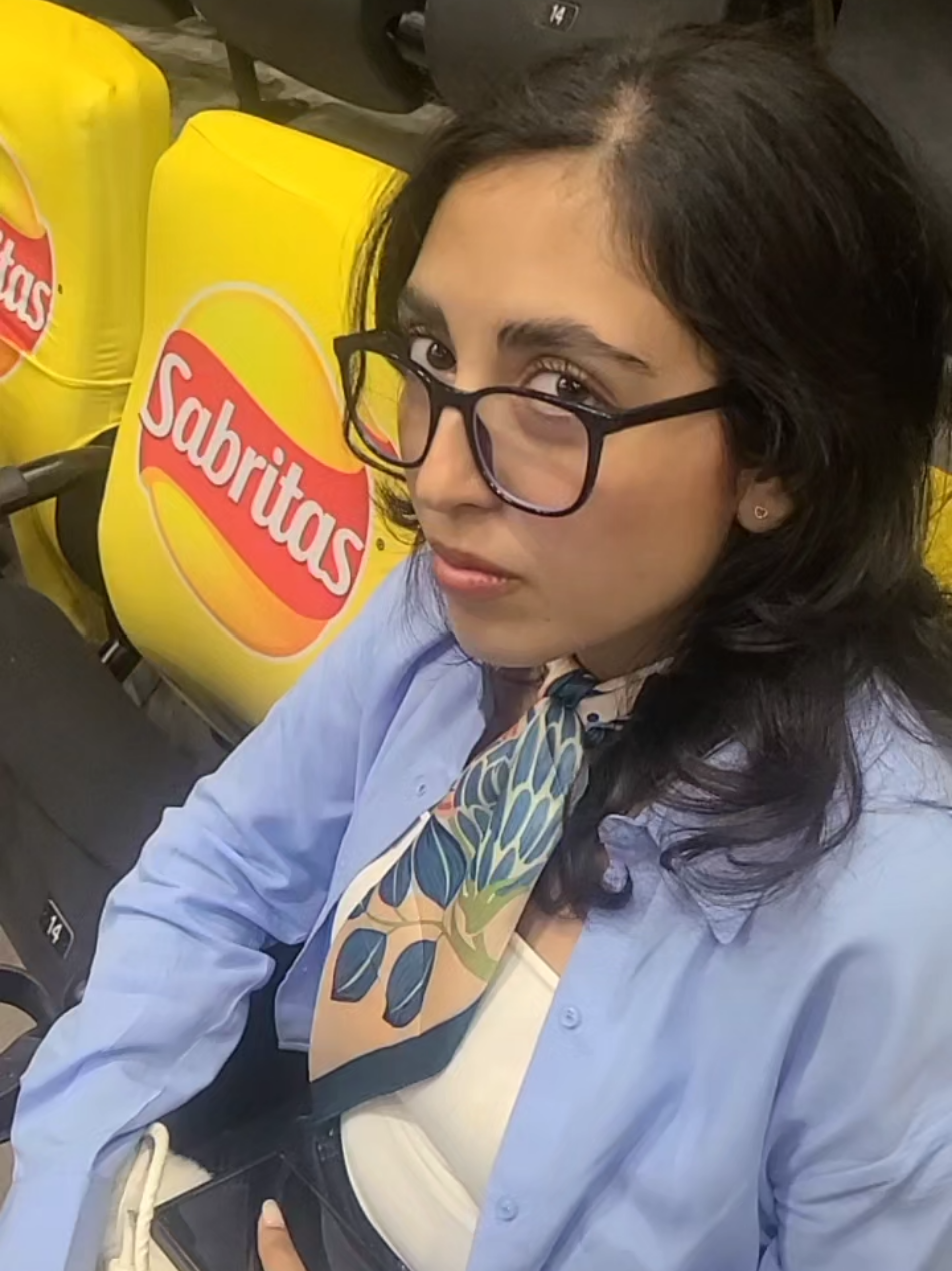 @Yesenia L. Velázquez