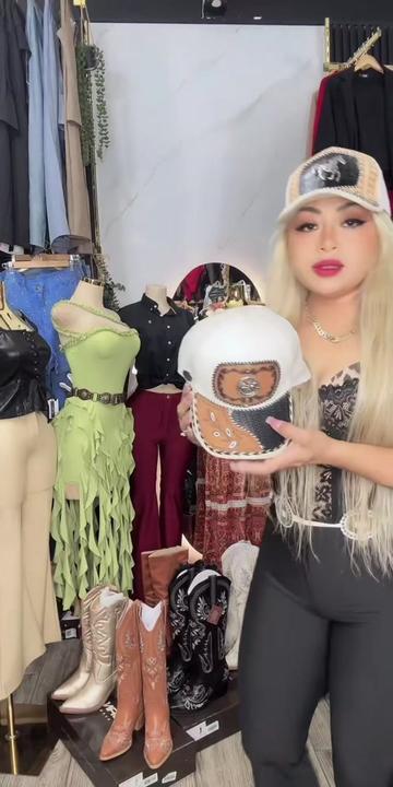@Vicky Fitfashion