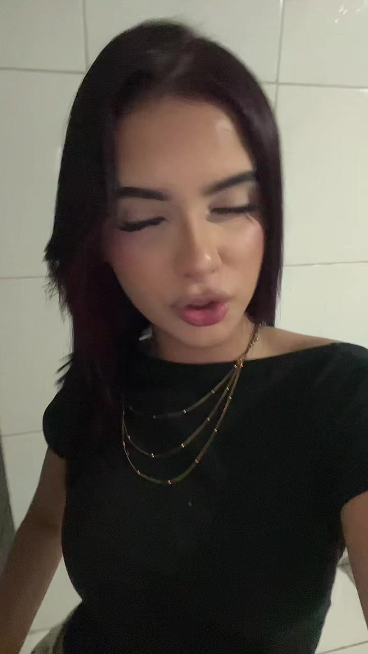 @🪷
