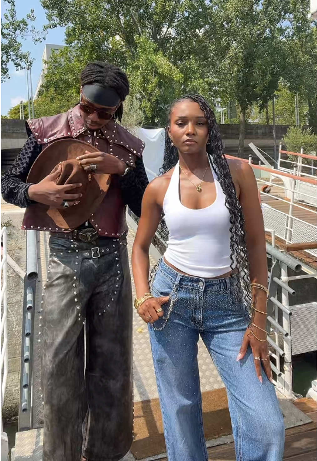@𝑨𝑼𝑫𝑬𝑵𝑬🦂