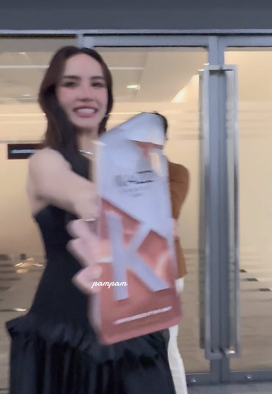 @แพมแพม