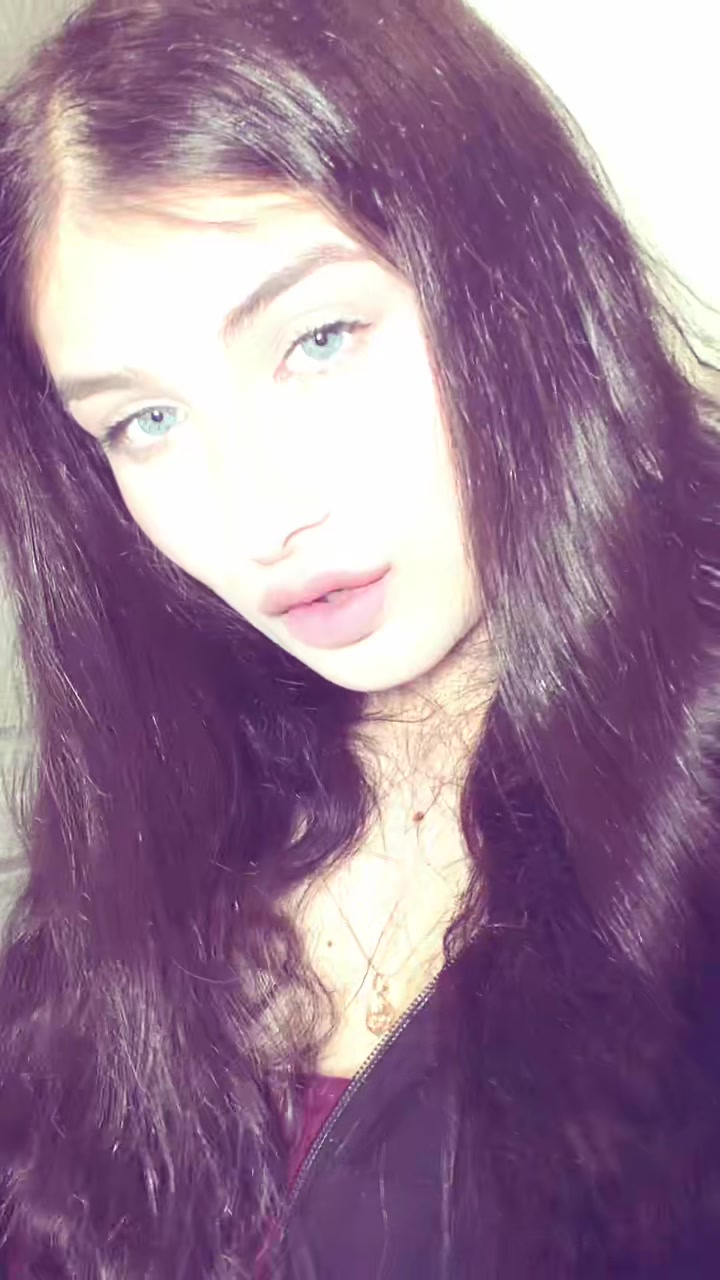 @Аничка