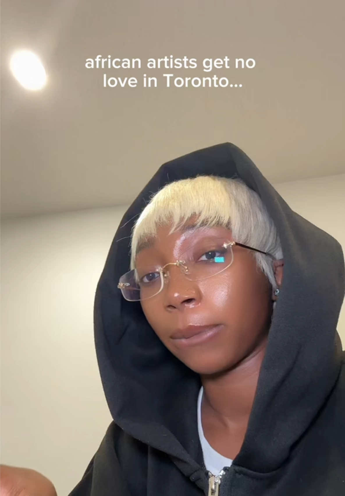 @Os&eacute; (oh-say)