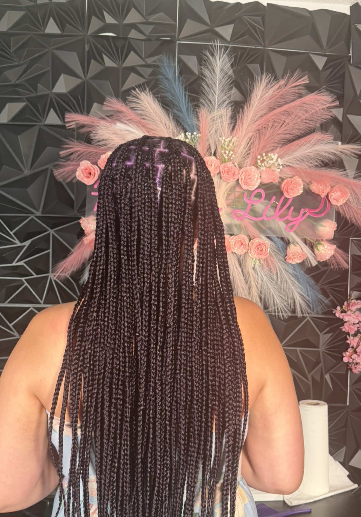 @Hairbylily Edmonton 🇨🇦