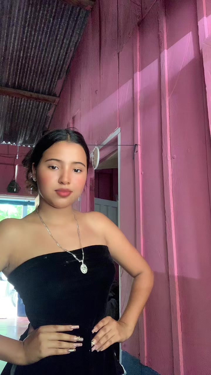 @emi👸❤️