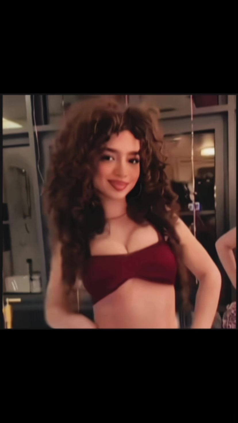 @ₐ♭♭ᵧ ౨ৎ