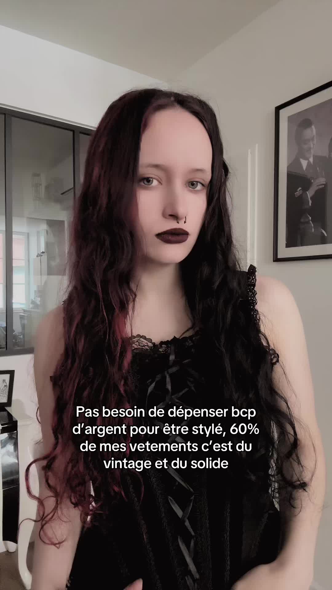 @🦇 𝔐𝔞𝔯𝔦𝔫𝔢 - Goth Girl