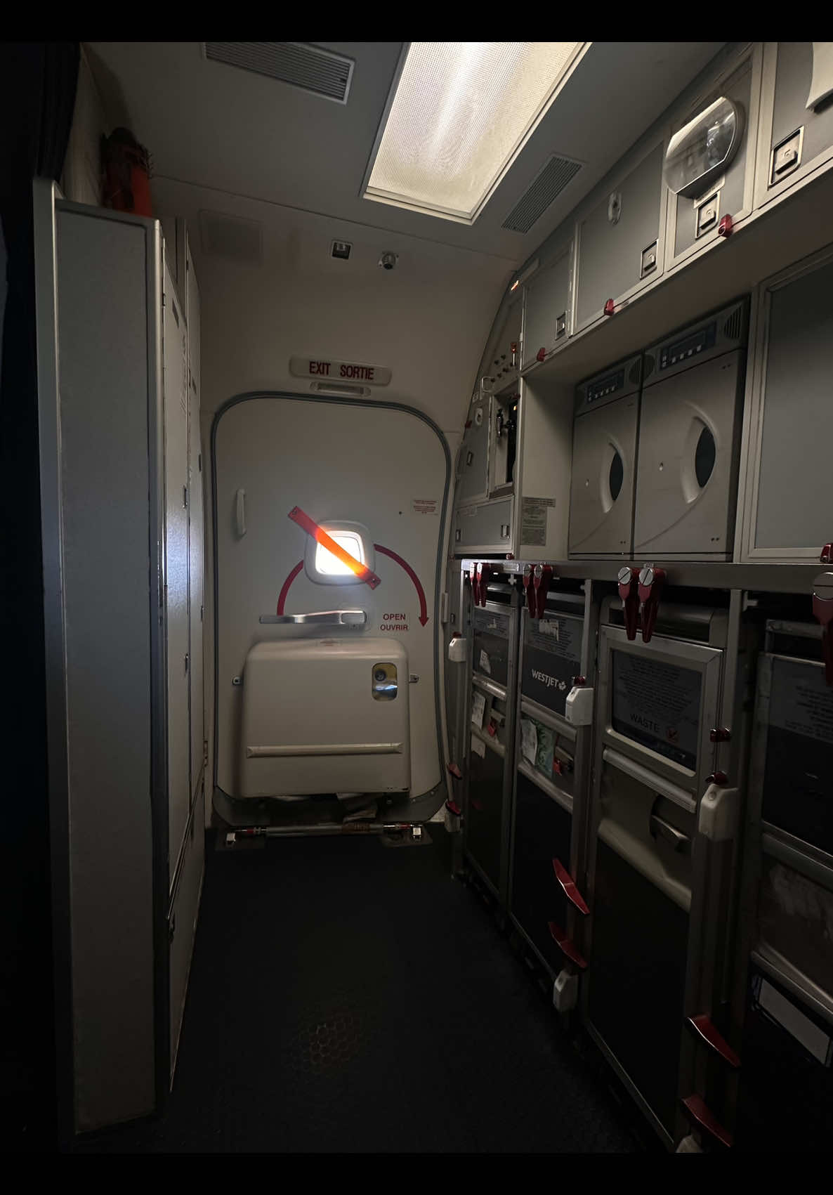 @flywithce✈️