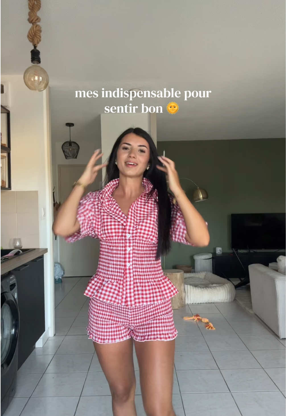 @Angelina 🌞🥥🌺🌴