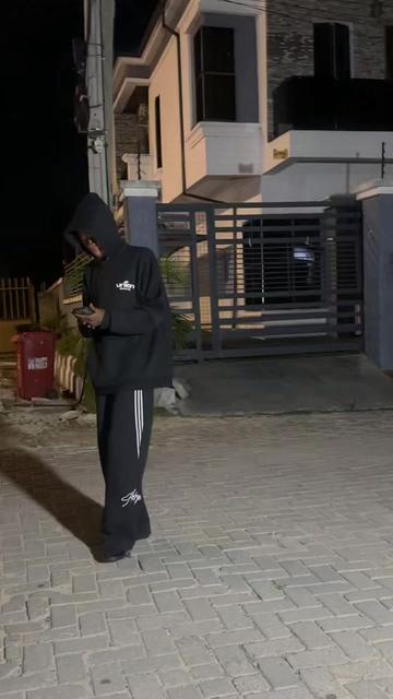 @AREMULEKKI🎧👻🤡