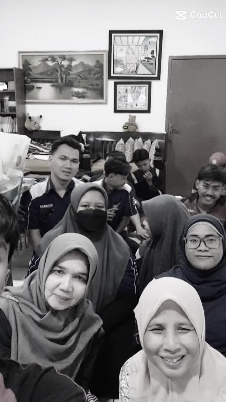 @MIKI GROUP