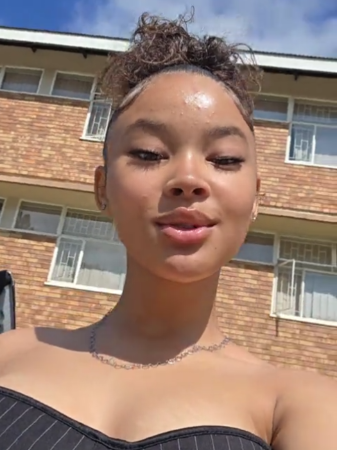 @AFRO GIRL ๐ง๐ธ๐ฆ