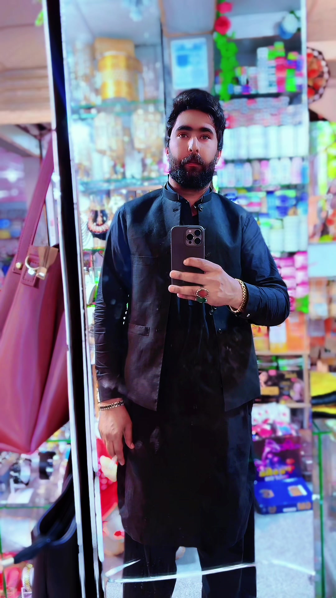 @Awais BaBlu