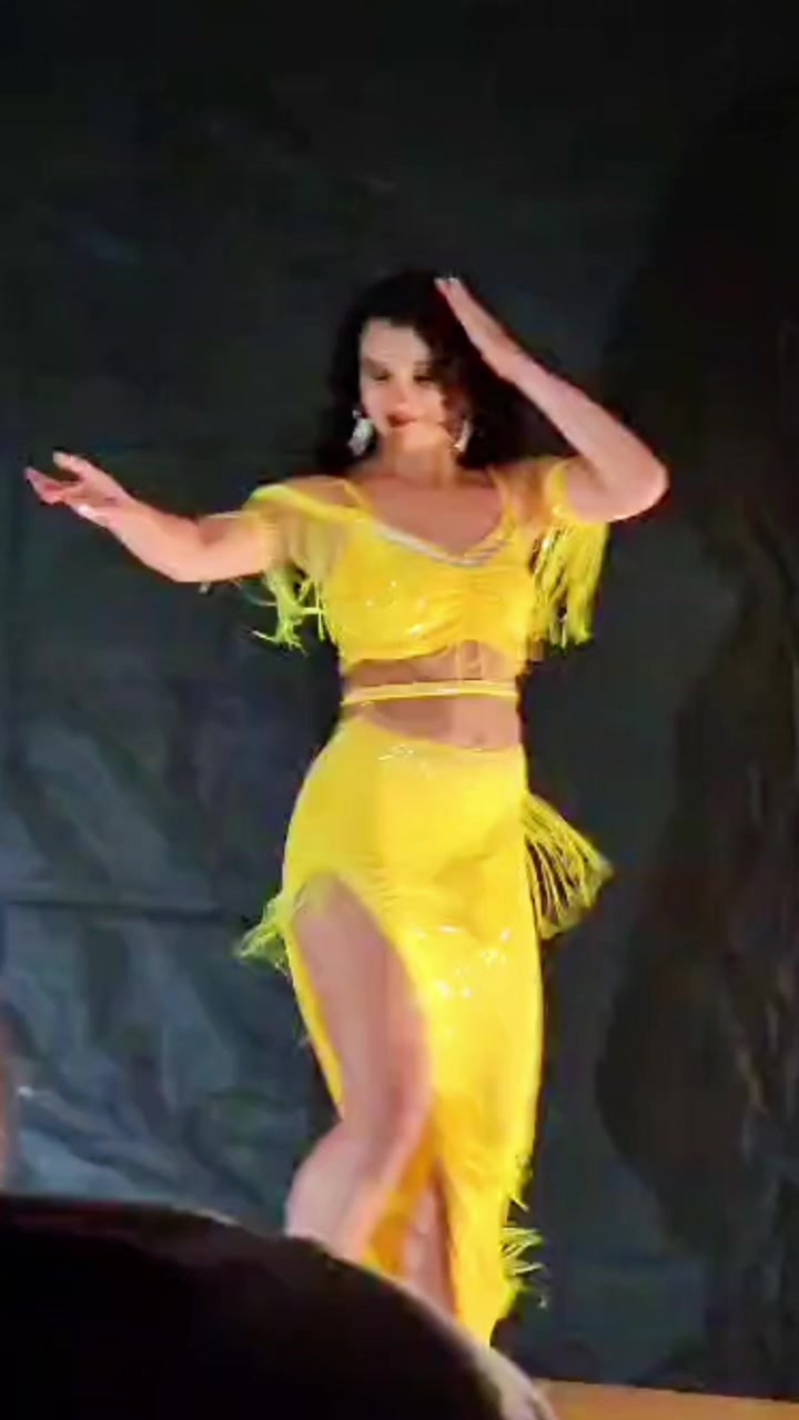 @GabiiOnStage