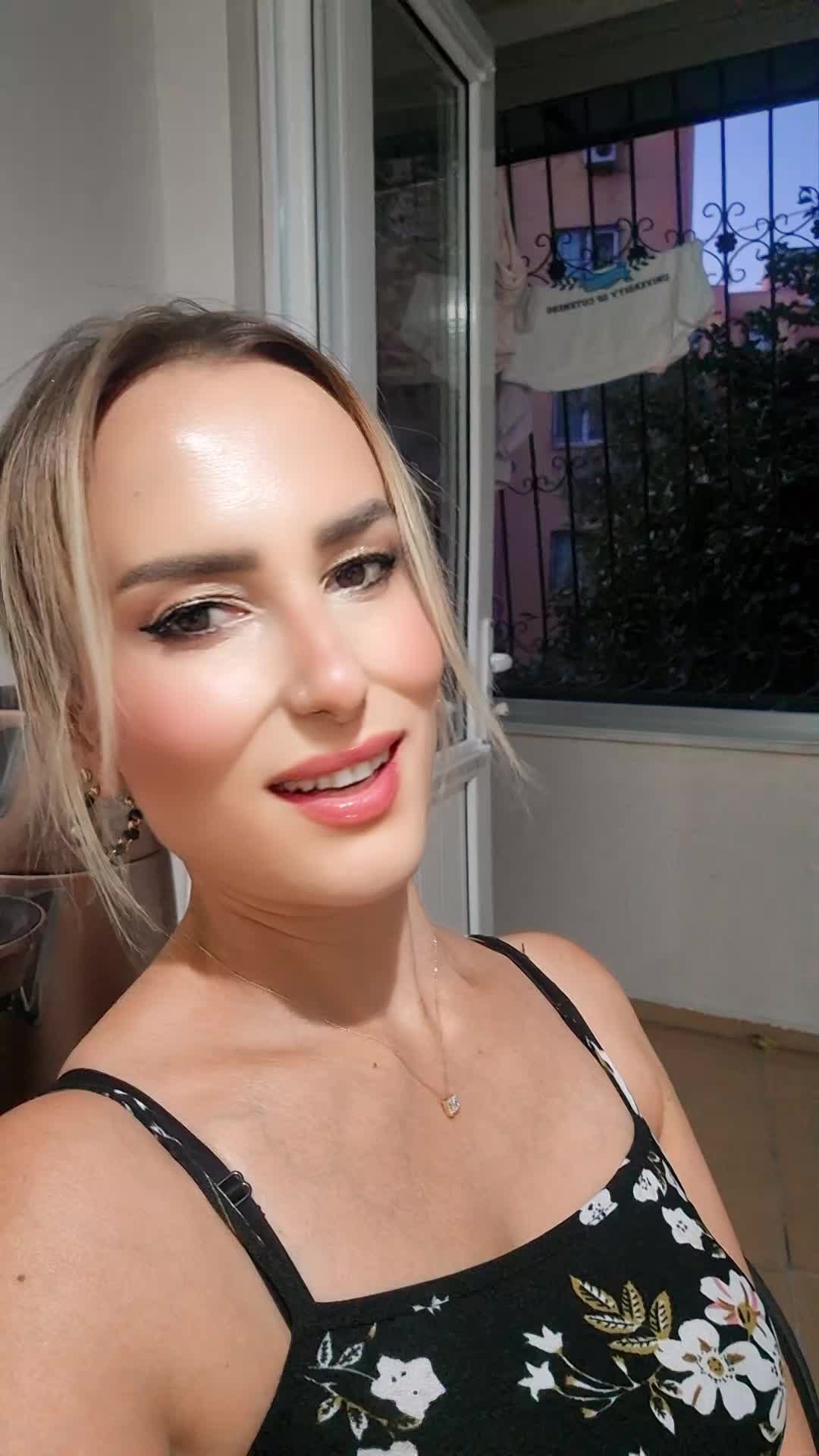 @Ebru Gen&ccedil;