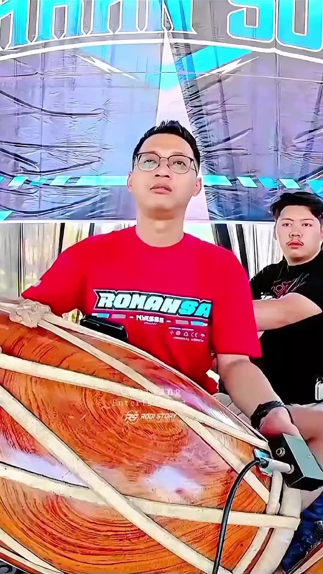 @๐๐จ๐๐ข ๐๐ญ๐จ๐ซ๐ฒ.๐ค๐