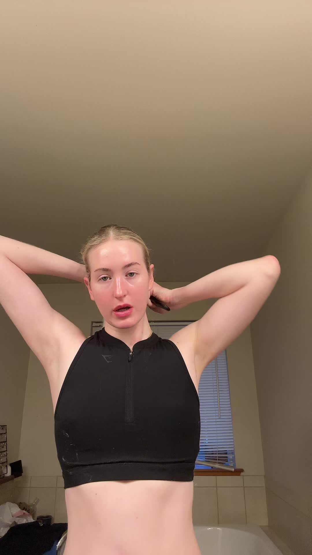 @glowwithsydney