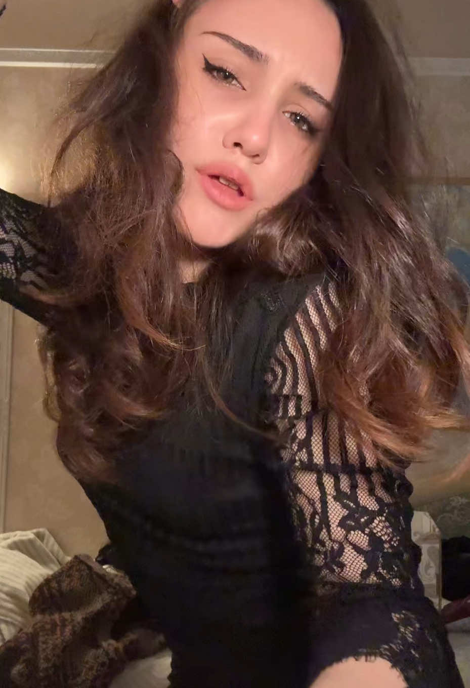@yustina