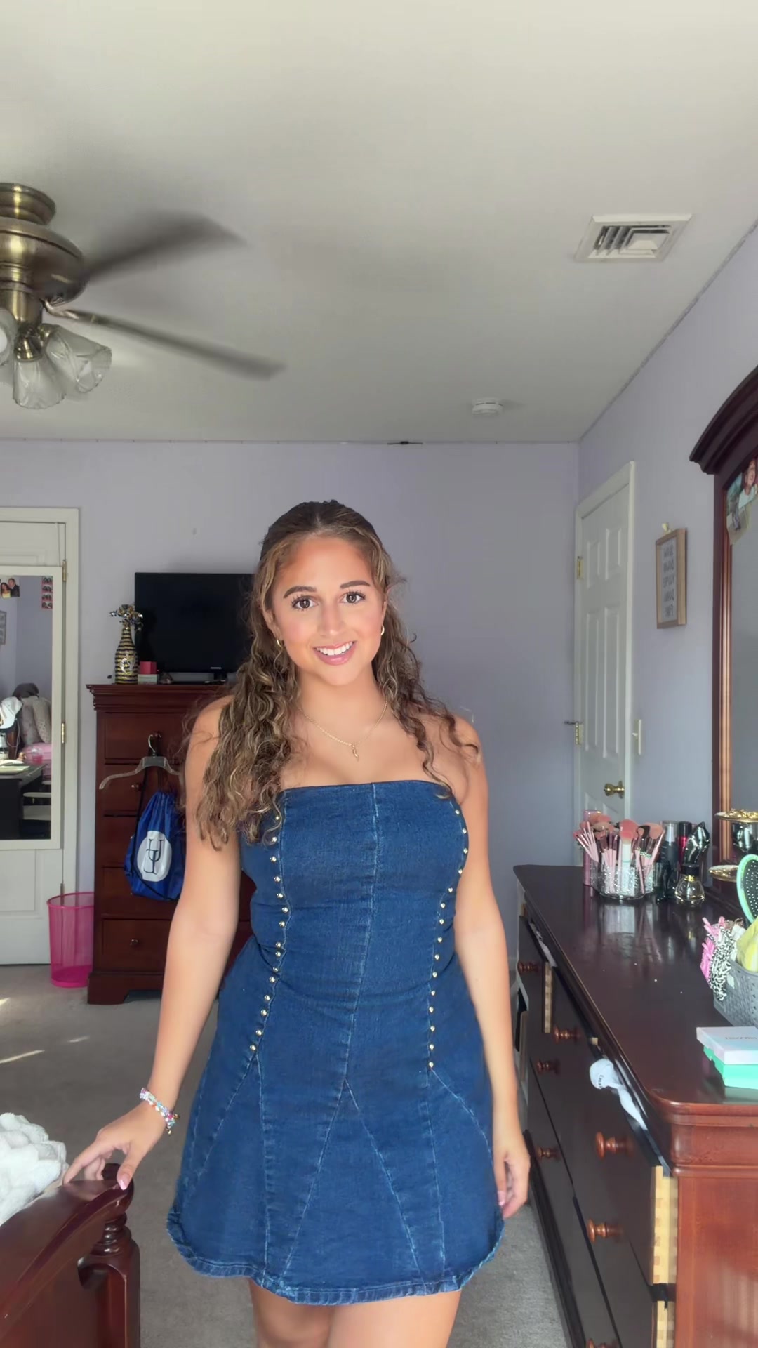 @Isabella