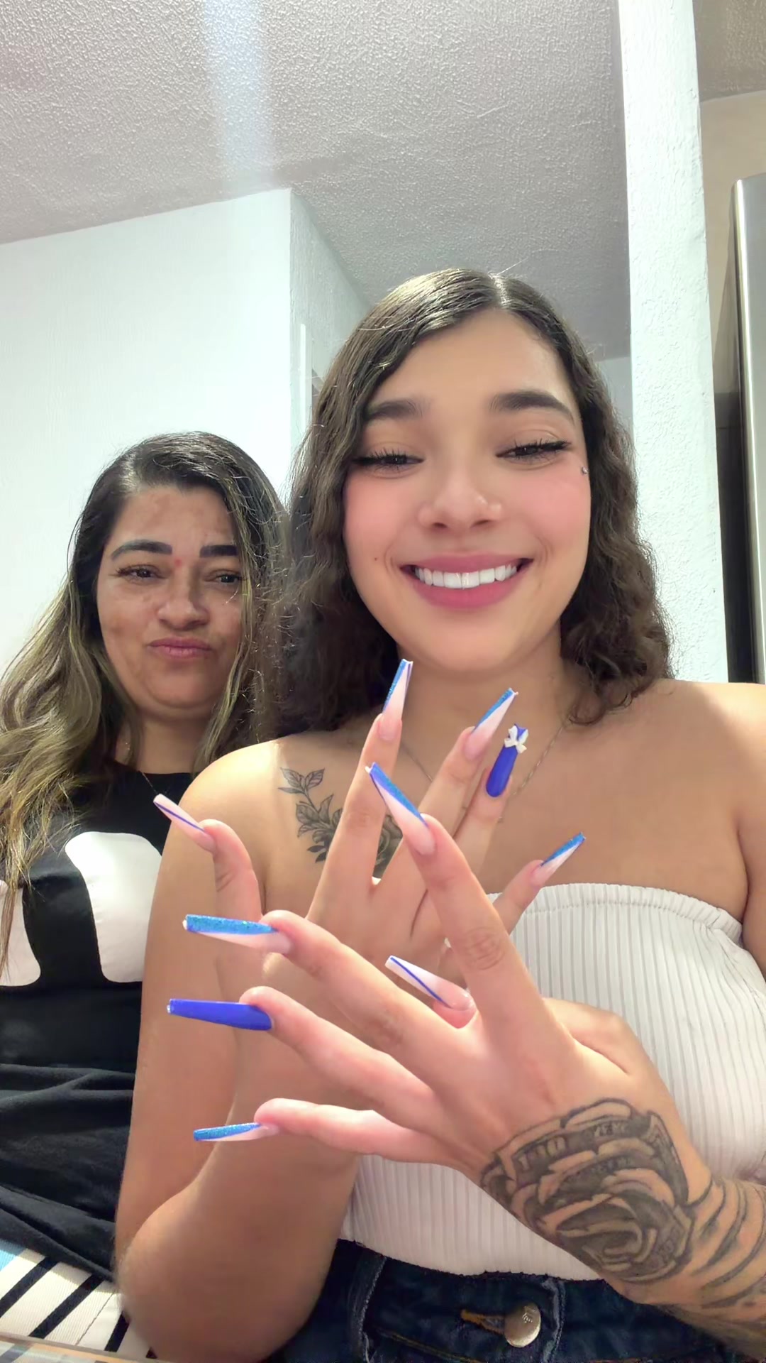 @Medusinha0000