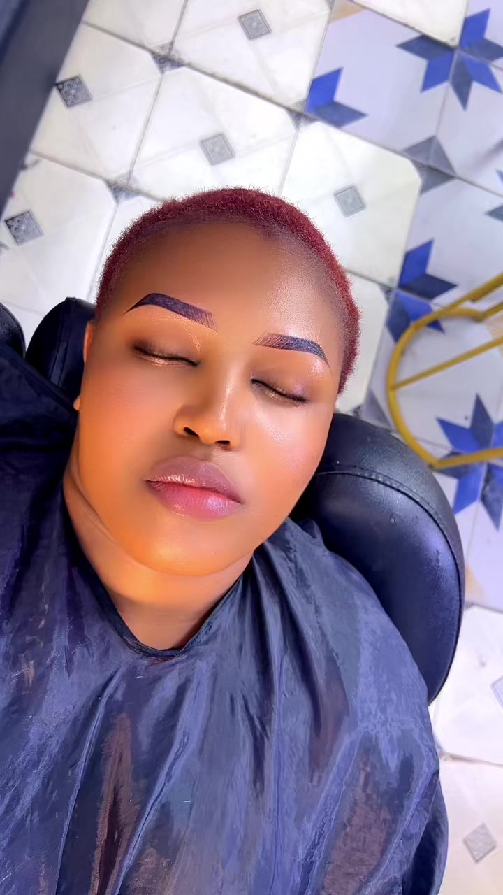 @Dr.eyebrows1