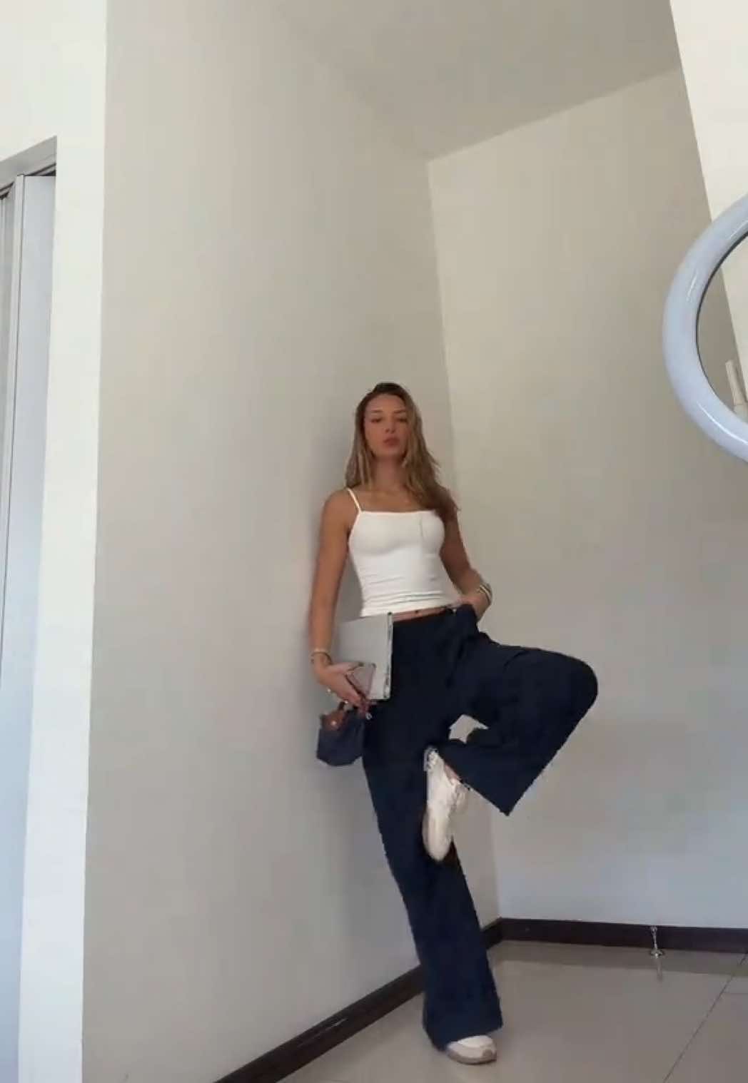 @camila