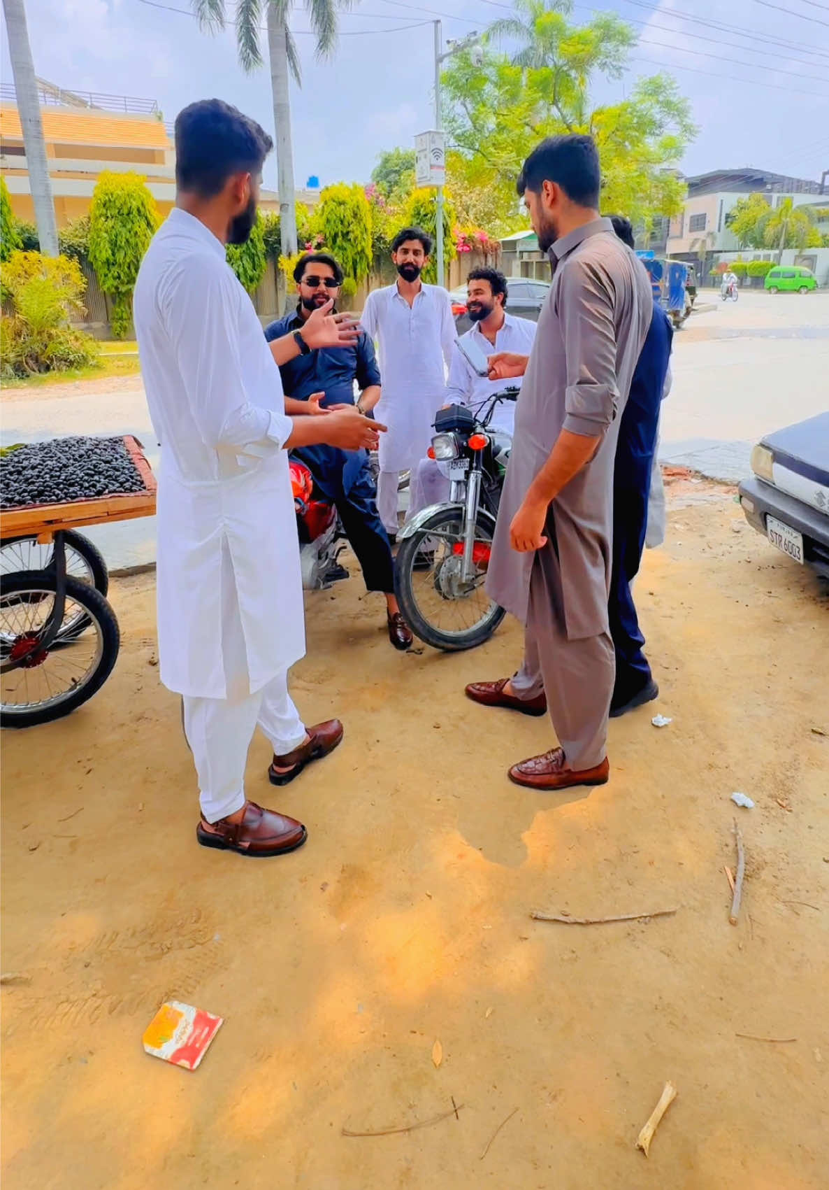 @حUسNیN بHنDر 🫀