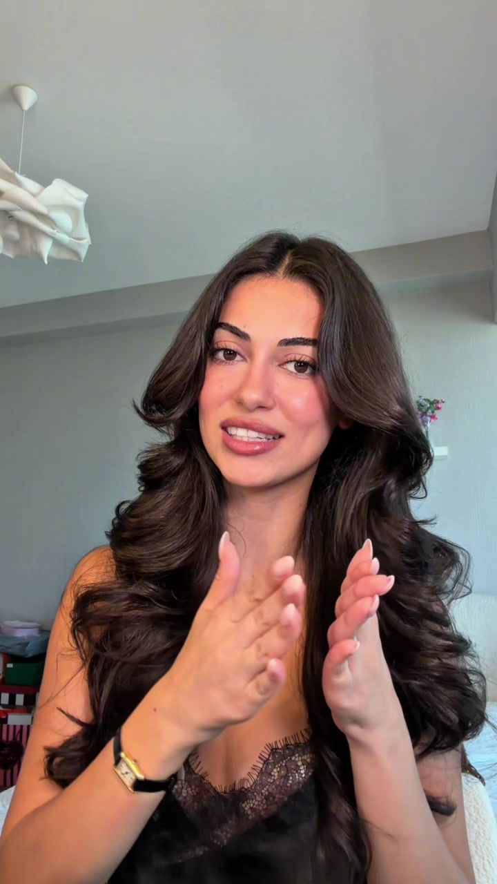 @Aleyna Beyazgül