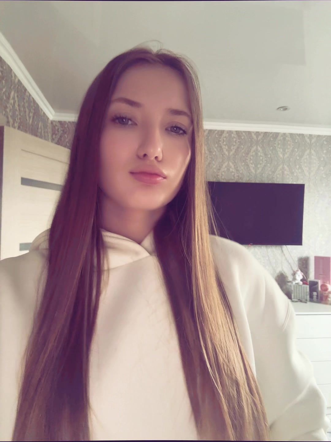 @Алинка🐈