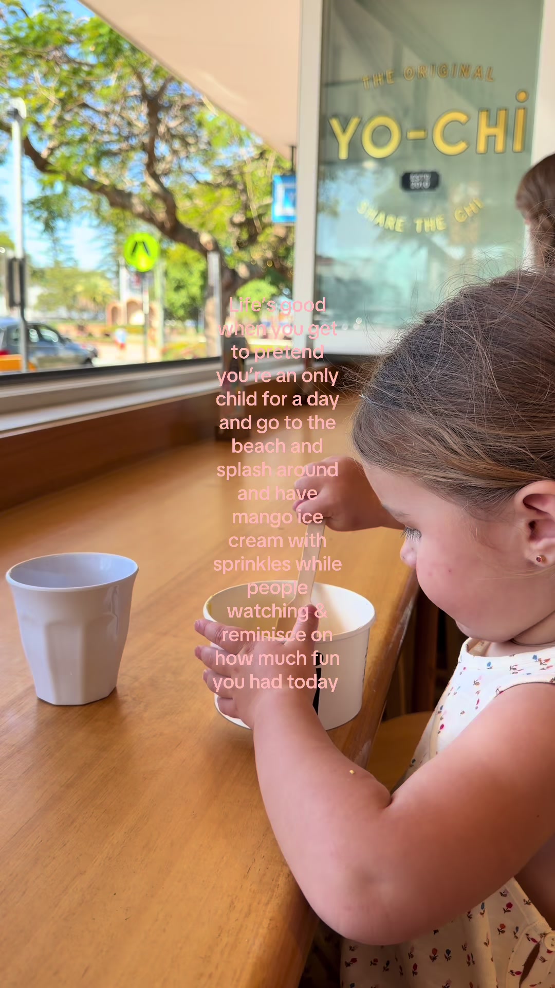 @R E I N A T A I A