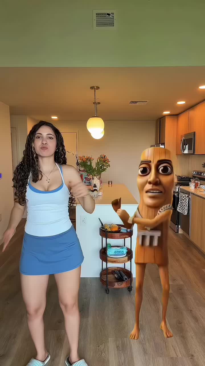 @Camila