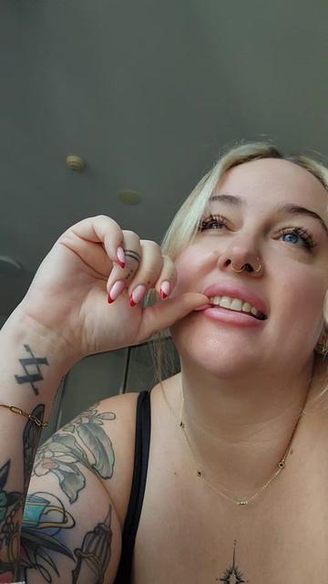 @AliceBlush