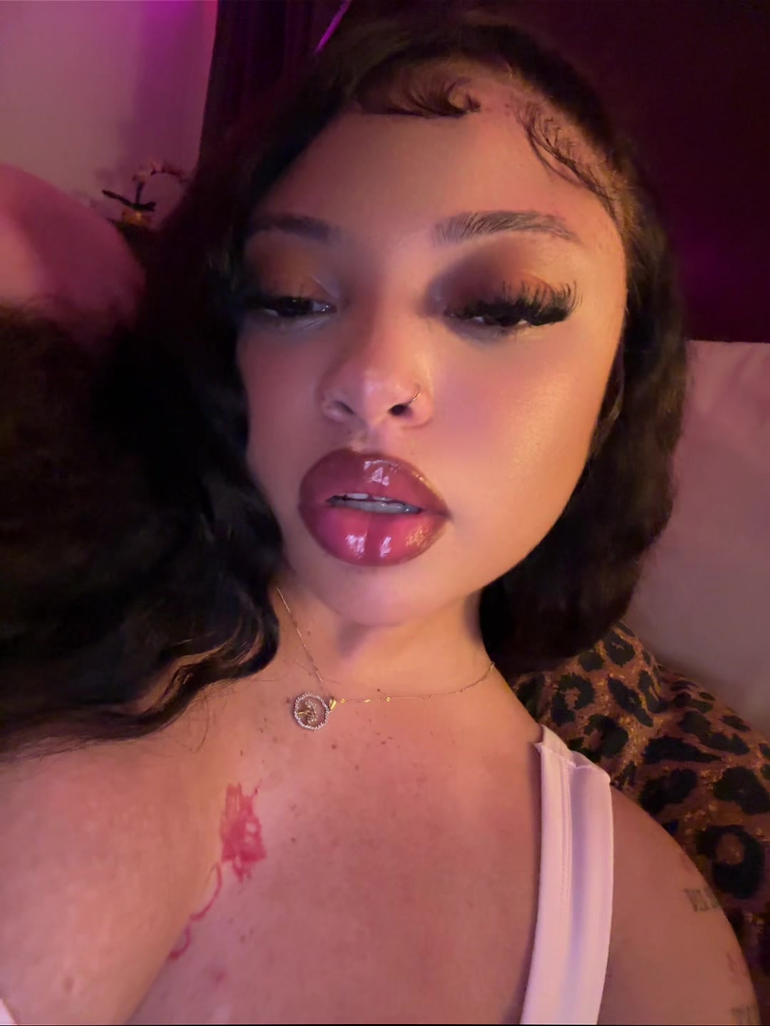 @Amber Marie โ