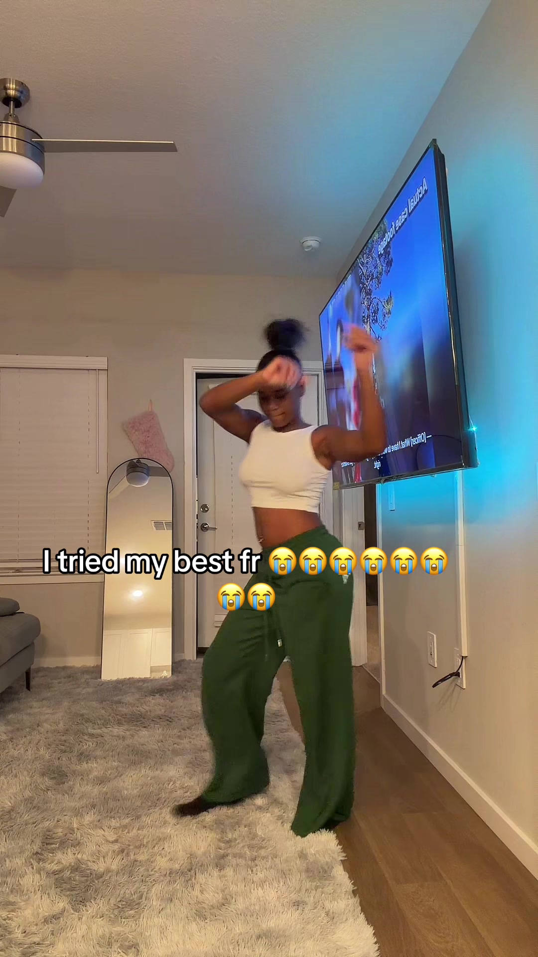 @prettyyluhthangg_