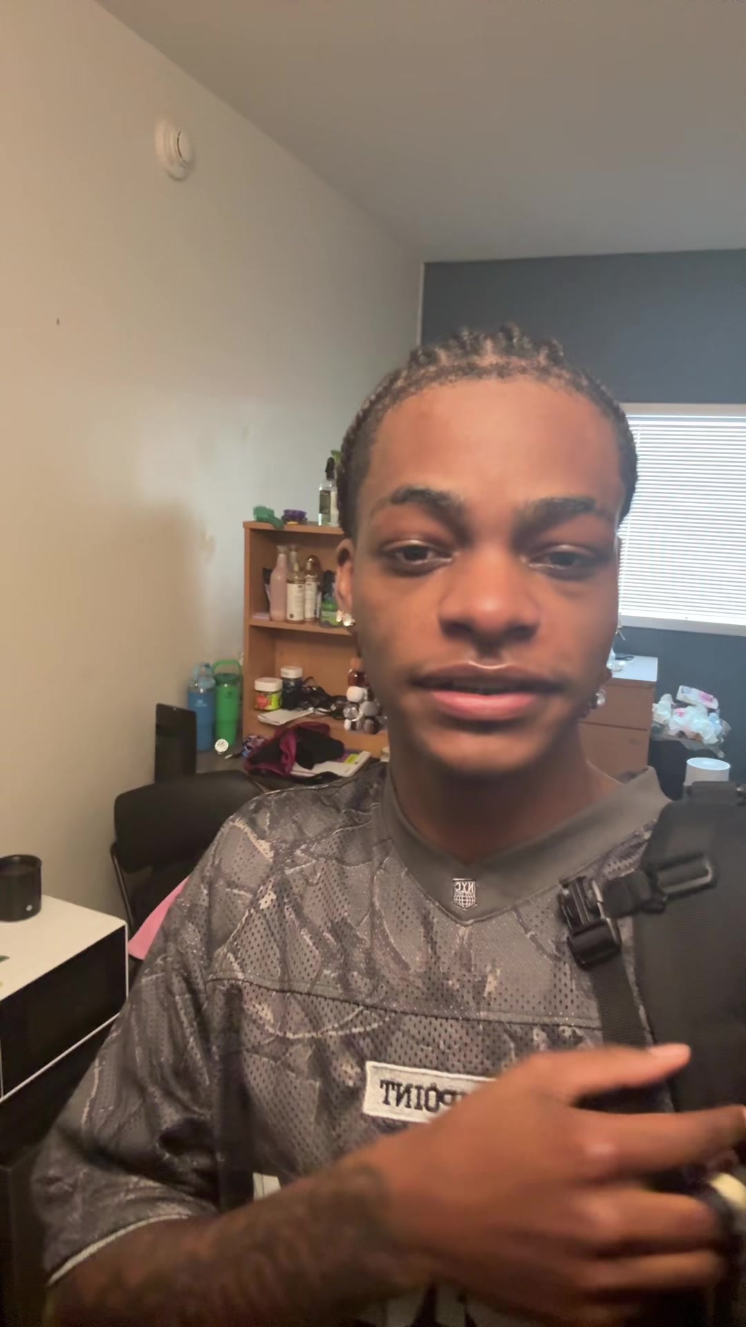 @thee_juann