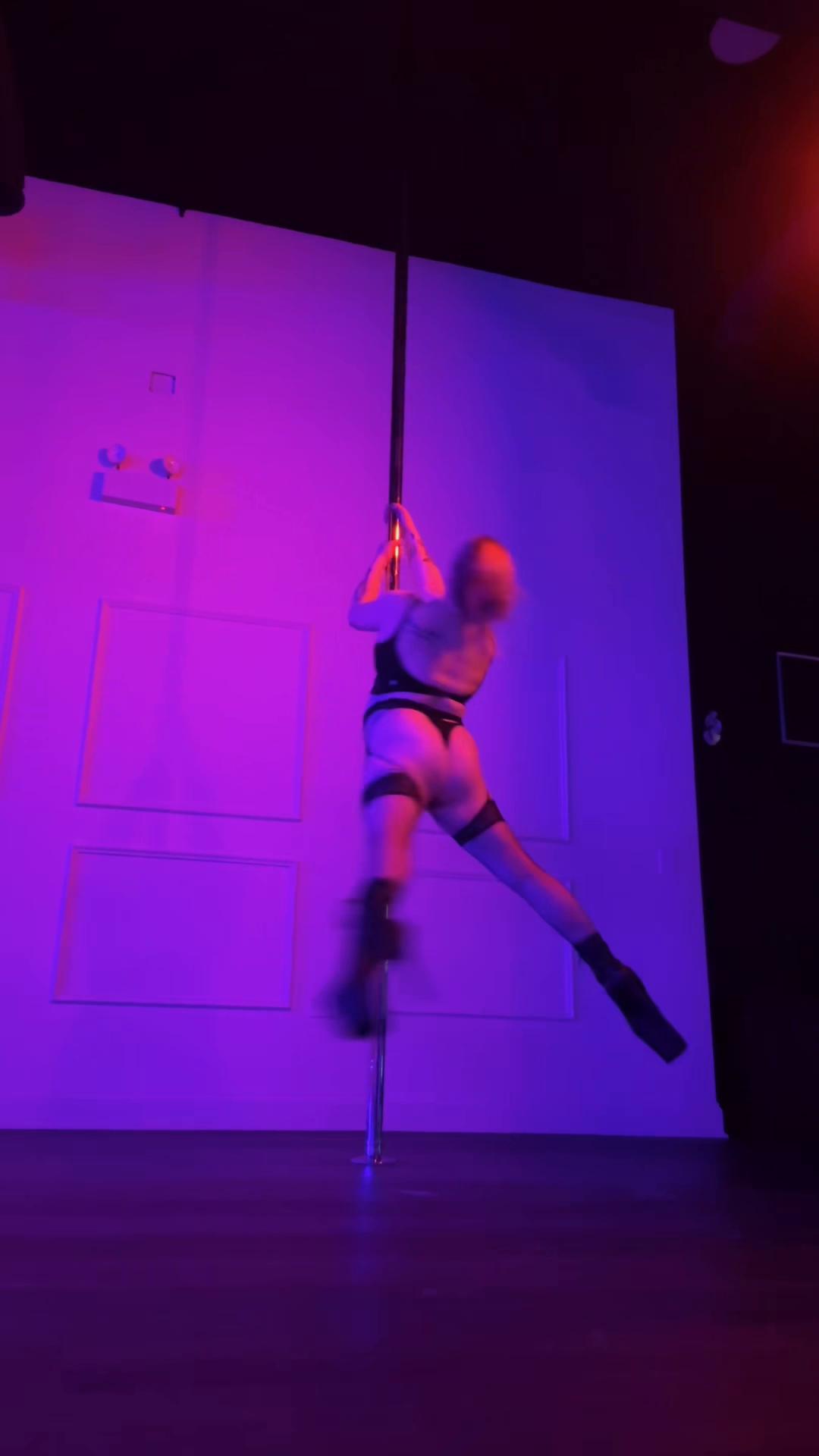 @Quinn_Poles