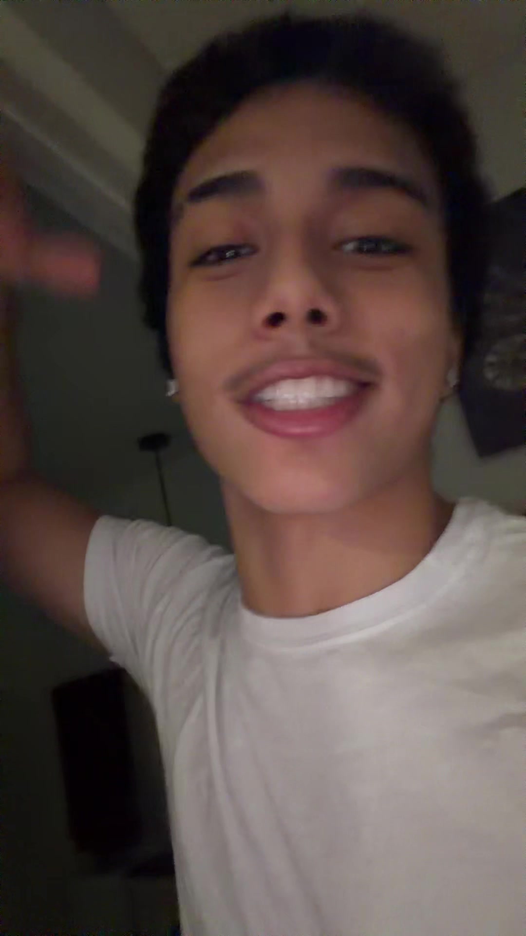 @Joelknocked
