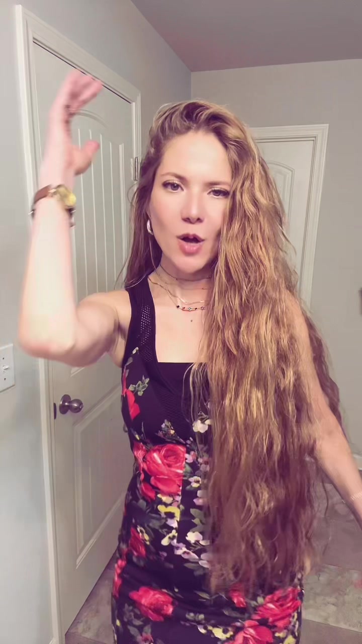 @marcelaknobf