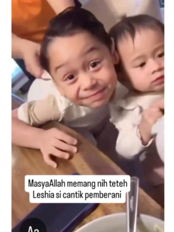 @Bunda Santy (leslarlovers)