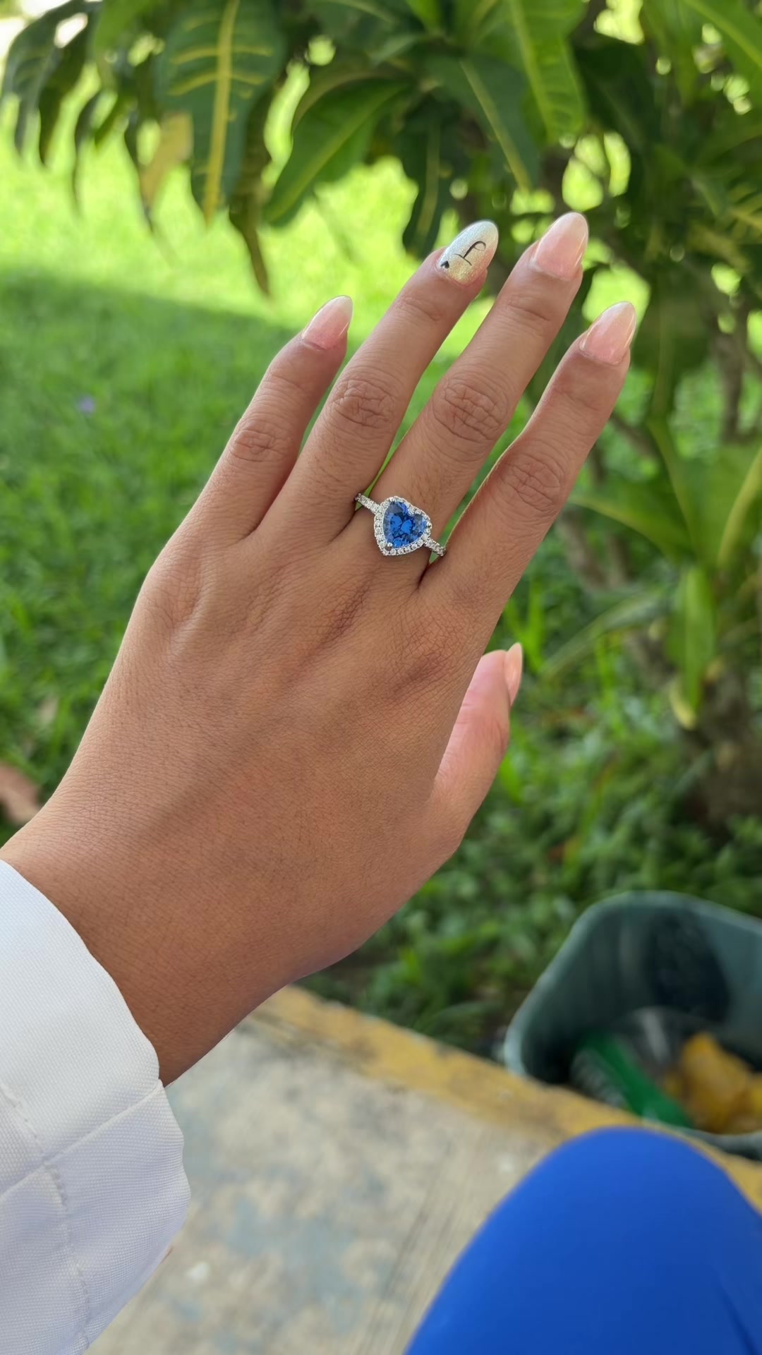 @𝓘𝓽𝔃𝓮𝓵 𝓖🦋