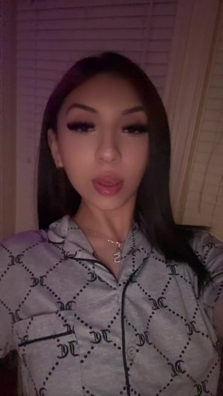@Tita🥂