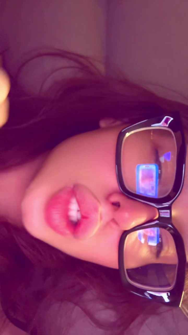 @Алёнка🦋
