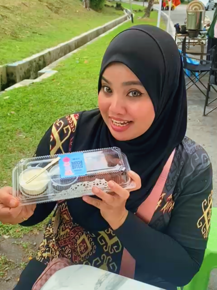 @mochi mochi gebu by cikk azza