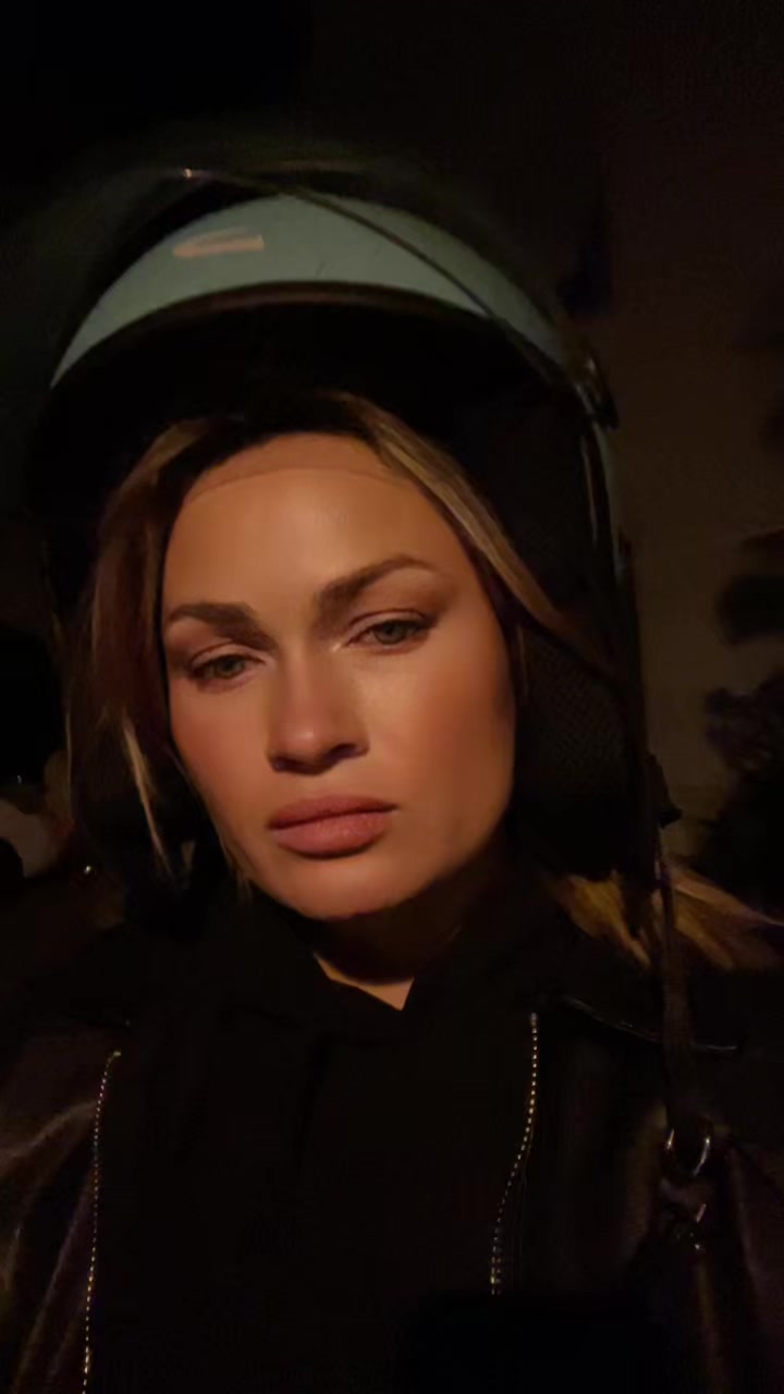 @Alina Grapila