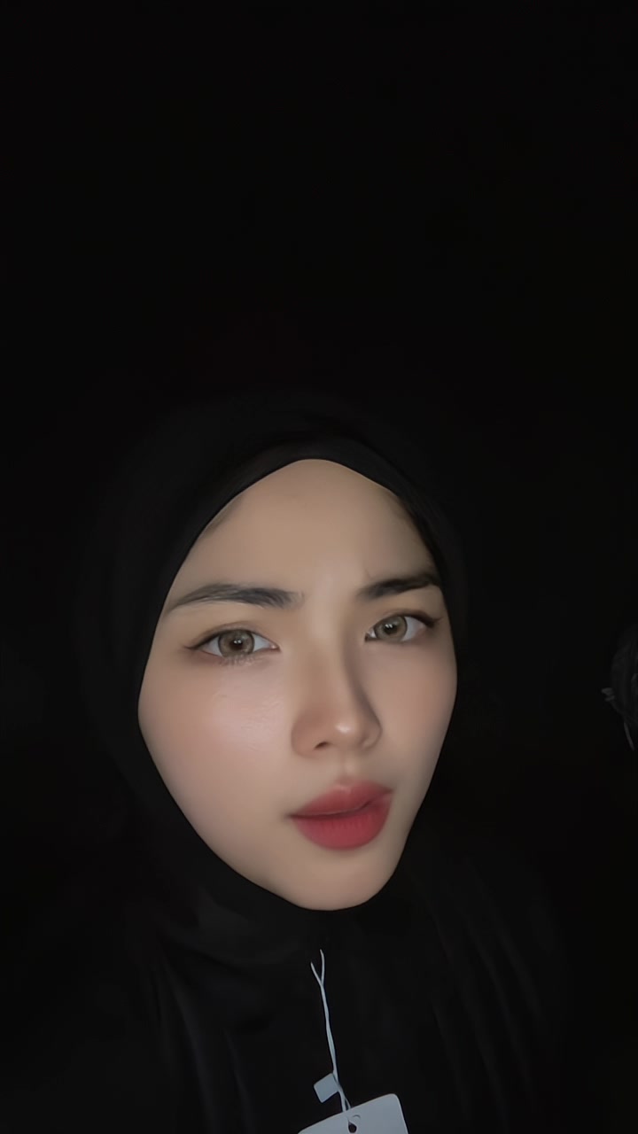 @adeee