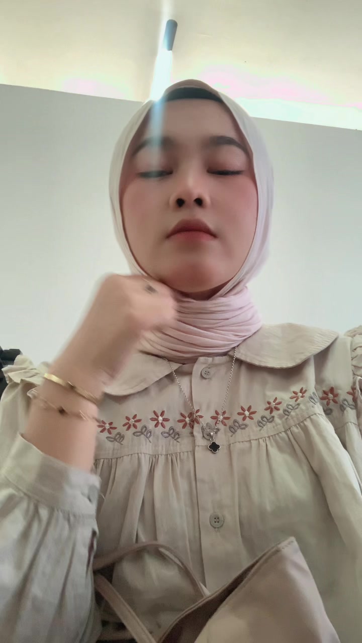 @yanaaa