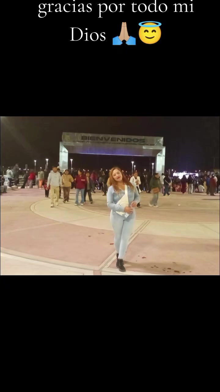 @MILLY FLORES 💐🎤