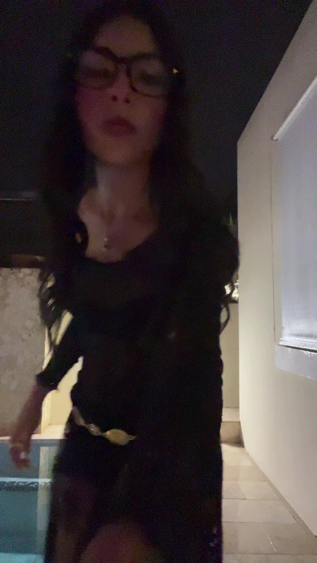 @d